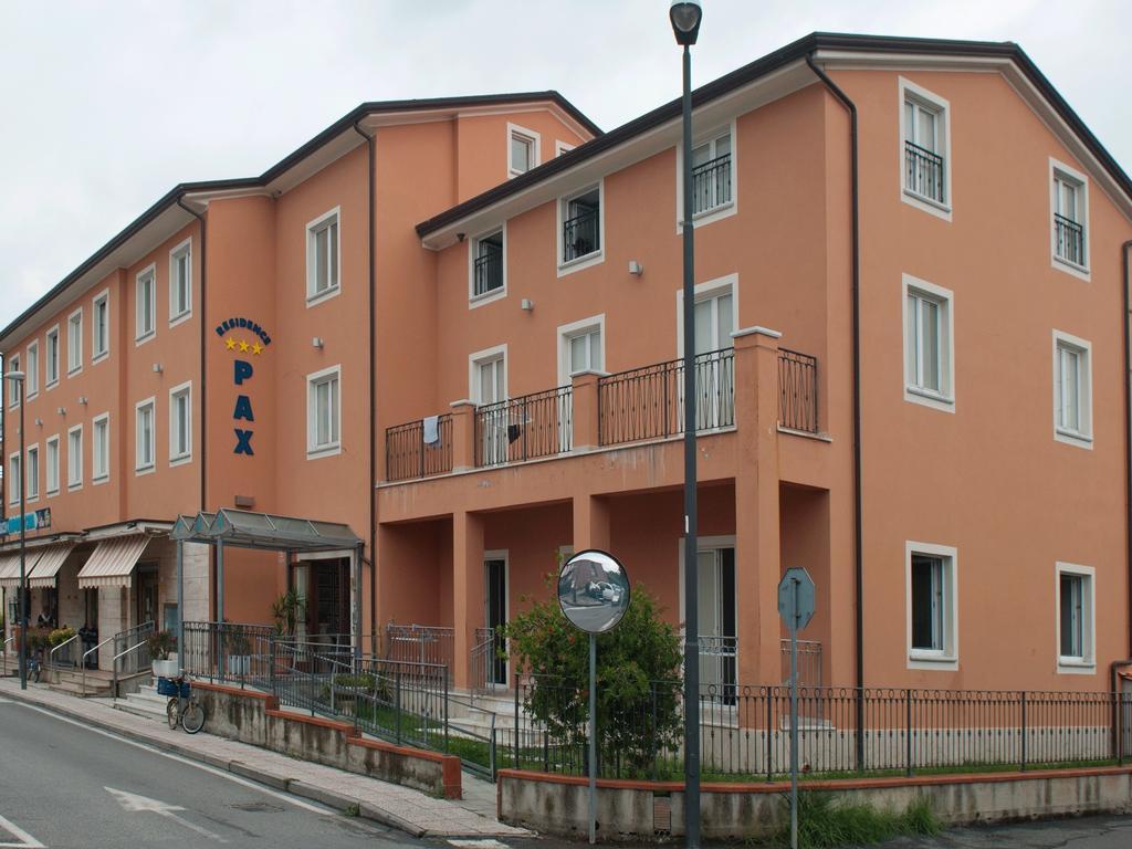 Residence Pax Fiumaretta di Ameglia Exterior foto